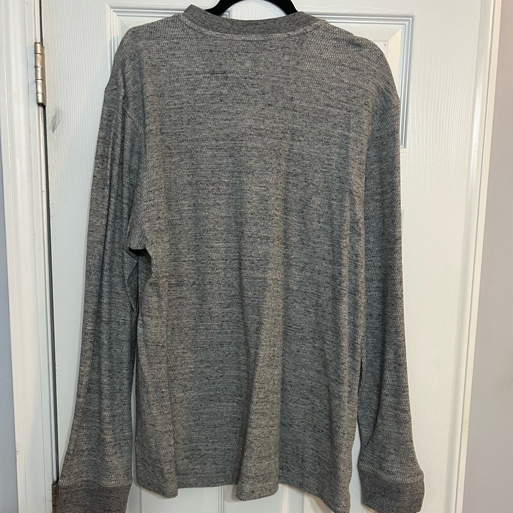 Alesbury XL Henley shirt. - Picture 4 of 4